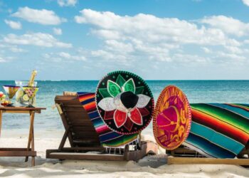 Mexico Removes All COVID-19 Entry Requirements Including Health Form